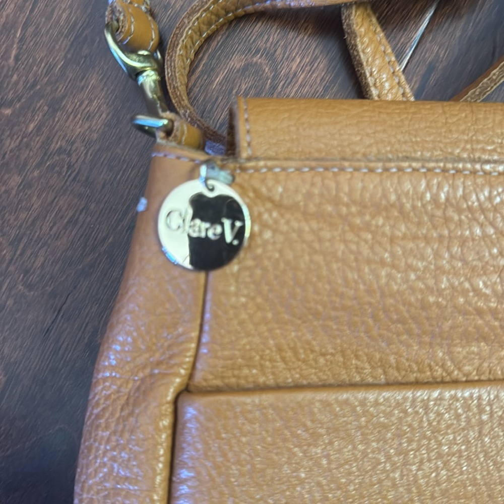 Clare V Turnlock Louis Tan Soft Pebble Leather Crossbody Bag - Picture 4 of 7
